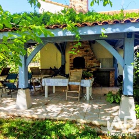 Maison à vendre 5 pièces 136 m² Saint-Antoine-de-Breuilh