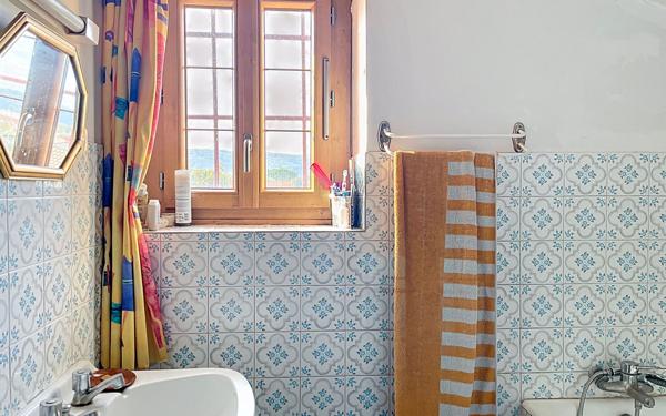 Maison à vendre    7 pièces •  Pont-de-l'Isère