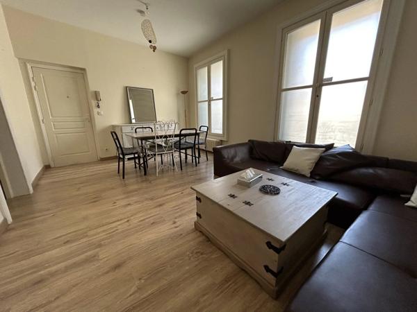 Location                                                      Appartement
                        
                     4 pièces                      97 m2                     à Montpellier