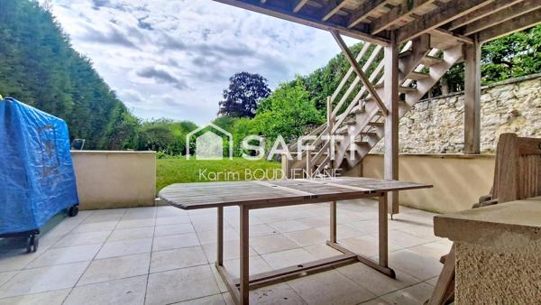 Maison individuelle sur sous-sol en rez de jardin...