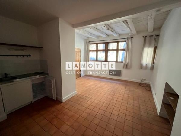 Appartement à louer studio - 38 m²