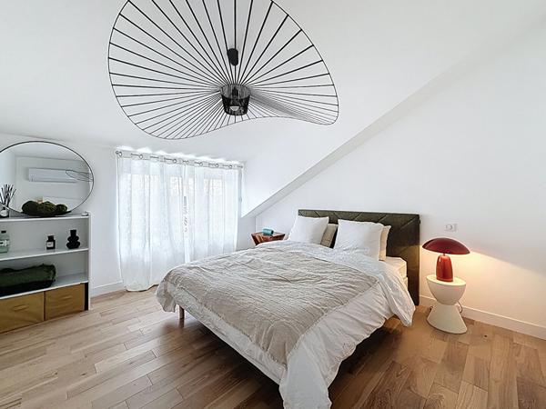 Maison spacieuse entièrement rénovée à vendre à Limoges - 4 chambres, 165 m² - garage double