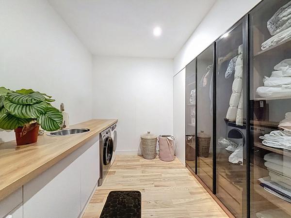 Maison spacieuse entièrement rénovée à vendre à Limoges - 4 chambres, 165 m² - garage double