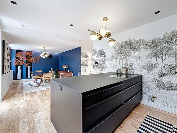 Maison spacieuse entièrement rénovée à vendre à Limoges - 4 chambres, 165 m² - garage double