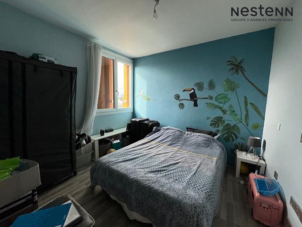 Appartement 4 pièces de 69m2 loué dans une copropriété arborée et sécurisée