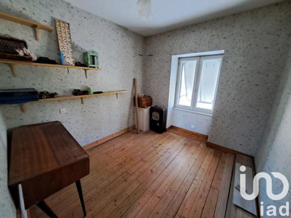 Maison à vendre 9 pièces 250 m² Le Poiré-sur-Vie
