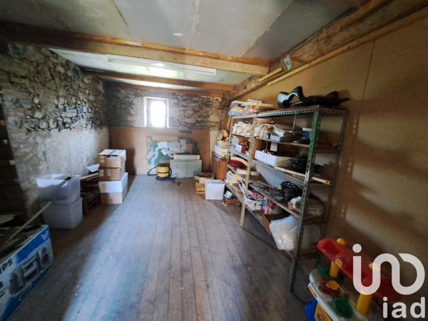 Maison à vendre 9 pièces 250 m² Le Poiré-sur-Vie