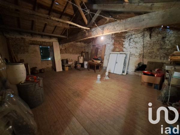 Maison à vendre 9 pièces 250 m² Le Poiré-sur-Vie