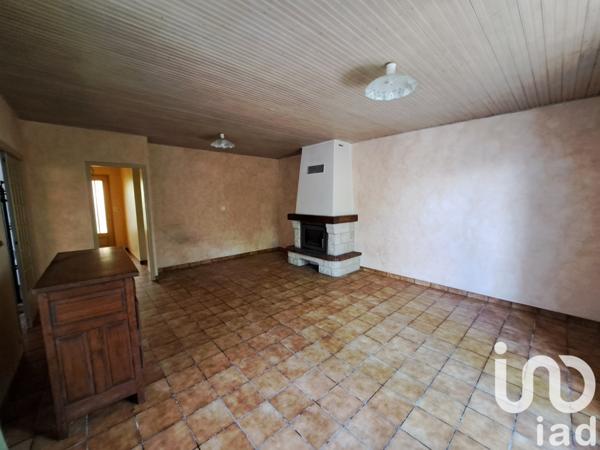 Maison à vendre 9 pièces 250 m² Le Poiré-sur-Vie