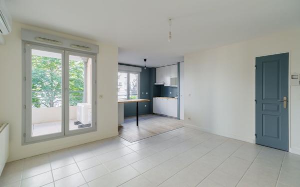 Appartement à louer    2 pièces •  Lyon 3