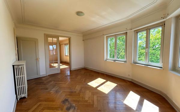 Appartement à vendre    3 pièces • 112 m2 Mulhouse
