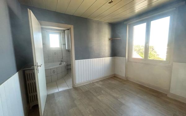 Appartement à vendre    3 pièces • 112 m2 Mulhouse