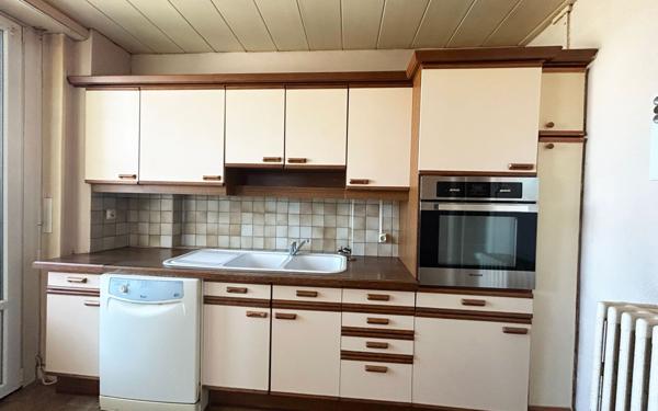 Appartement à vendre    3 pièces • 112 m2 Mulhouse