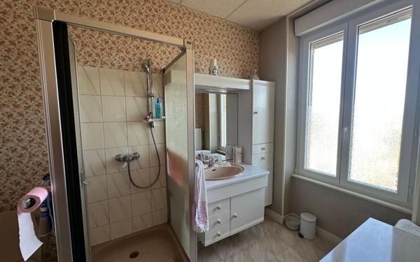 Maison à vendre    7 pièces • 182 m2 Limoges