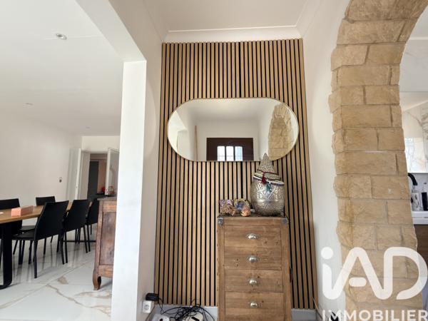 Maison à vendre 5 pièces 179 m² Carnoux-en-Provence