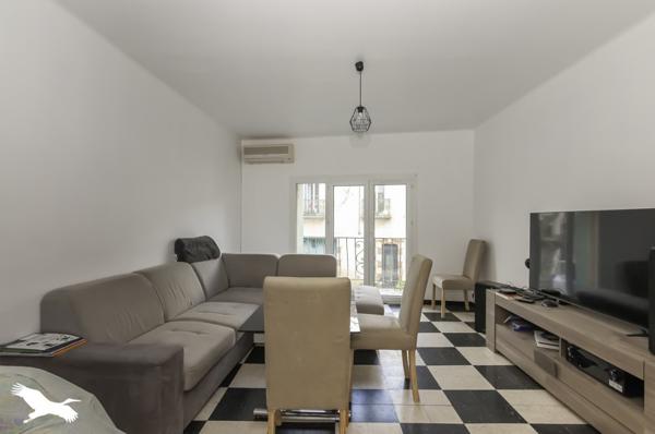 Immeuble à vendre |  Corneilhan |  170 m²