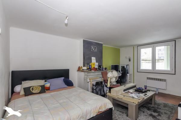 Immeuble à vendre |  Corneilhan |  170 m²