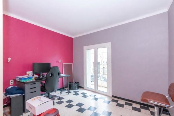 Immeuble à vendre |  Corneilhan |  170 m²
