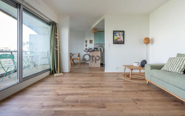 Appartement à vendre    1 pièce • 37,54 m2 Saint-Maurice