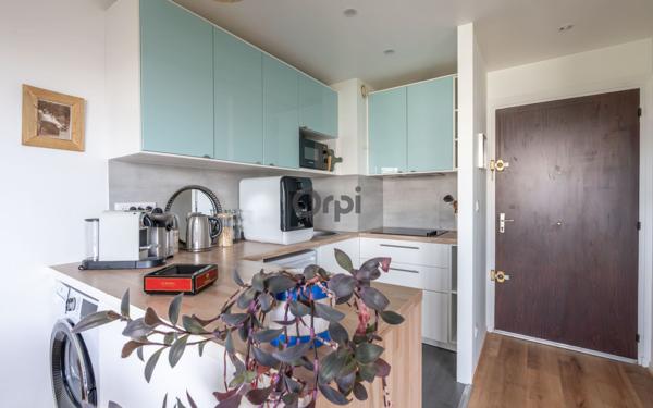 Appartement à vendre    1 pièce • 37,54 m2 Saint-Maurice