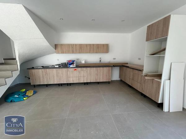 Maison à louer 4 pièces 108.33m² Bourg-en-Bresse (01000)