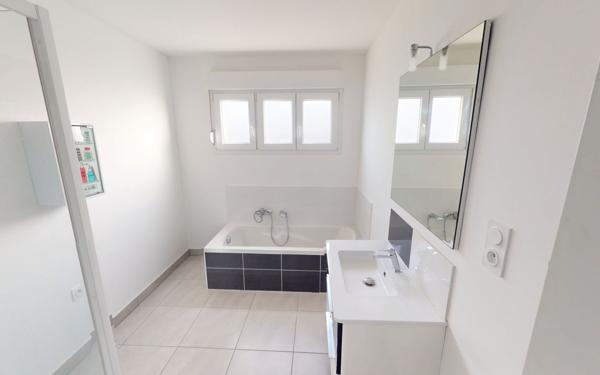 Maison à vendre    5 pièces •  Guénange