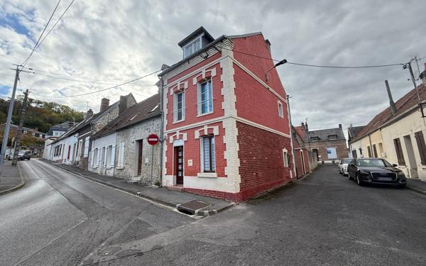 Maison à vendre    4 pièces •  Laon
