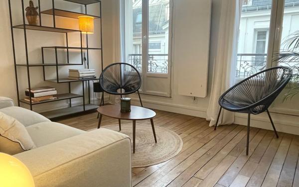 Appartement à louer    2 pièces • 34 m2 Paris 16