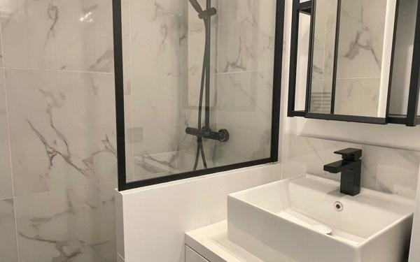 Appartement à louer    2 pièces • 34 m2 Paris 16