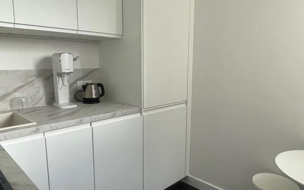 Appartement à louer    2 pièces • 34 m2 Paris 16