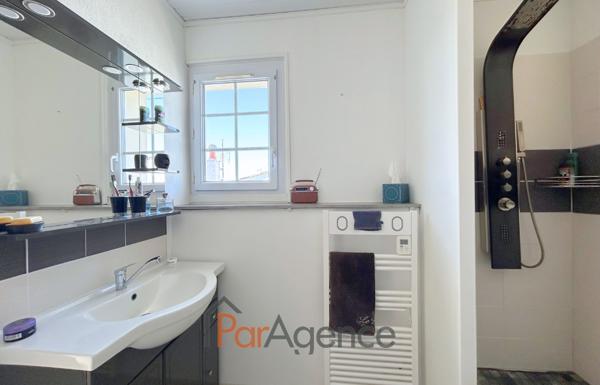 Appartement 2 pièces au 1er et dernier étage