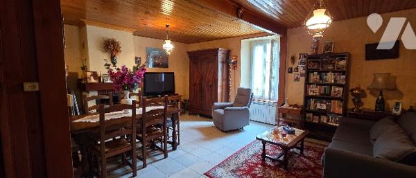 maison d'habitation à rénover sur 690m²