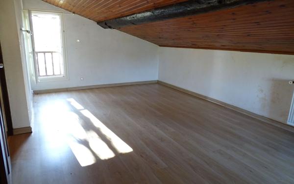 Maison à vendre    5 pièces • 137,87 m2 Dauphin