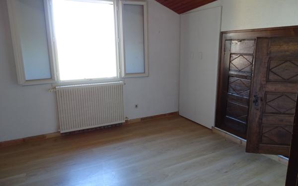 Maison à vendre    5 pièces • 137,87 m2 Dauphin