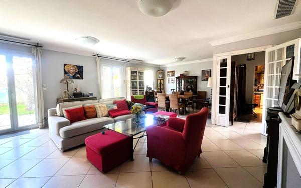Maison à vendre    5 pièces • 107,45 m2 Le Cannet