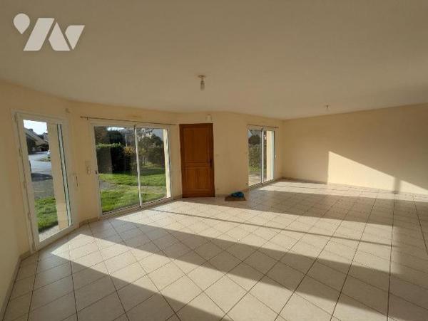 Guichen, en impasse, maison de 2009 offrant un environnement calme avec une belle vue dégagée s...