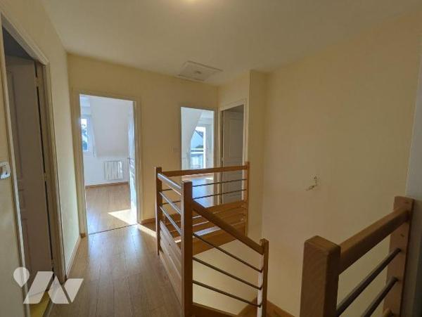 Guichen, en impasse, maison de 2009 offrant un environnement calme avec une belle vue dégagée s...