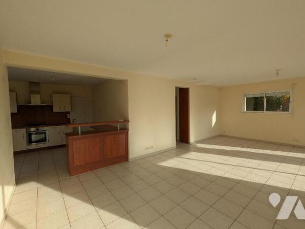 Guichen, en impasse, maison de 2009 offrant un environnement calme avec une belle vue dégagée s...