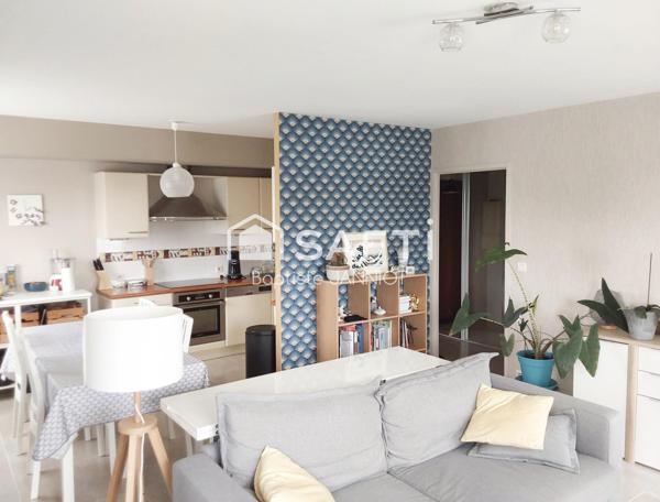 Bel appartement T3 avec garage et place de parking