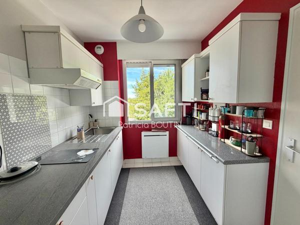 APPARTEMENT UNE CHAMBRE AVEC TERRASSE ET PLACE DE PARKING A NIORT
