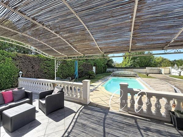 Villa 5 chambres Garage - piscine et grand Atelier