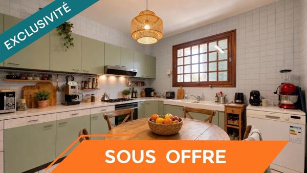 Maison 250 m² avec piscine couverte