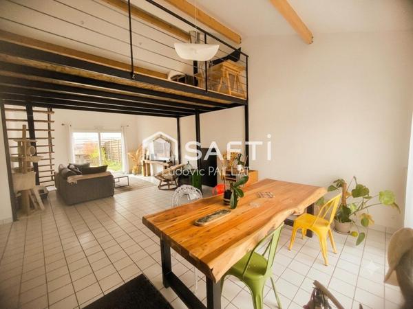 Maison en très bon état, 2 chambres avec climatisation