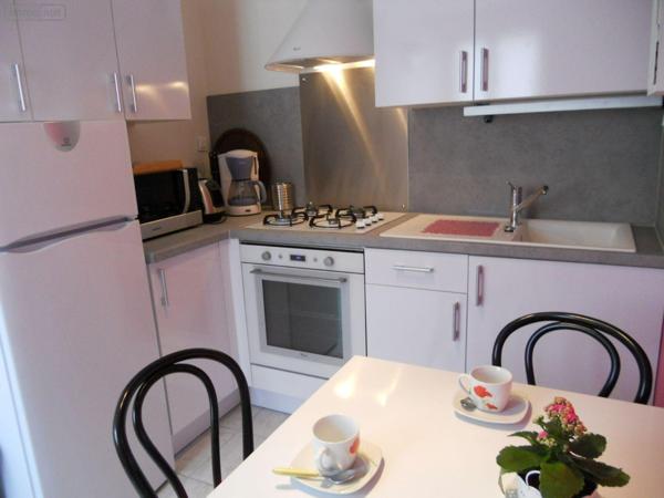 Maison à vendre à Amboise dans l'Indre-et-Loire (37400), ref : 12101/1310   
CENTRE BOURG