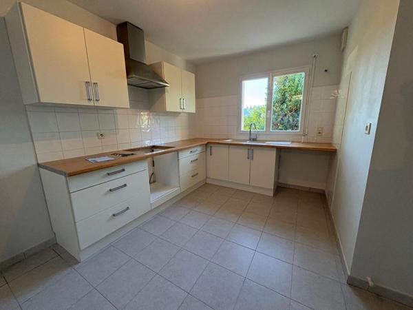 Maison Verrieres En Anjou 5 pièce(s) 107 m2