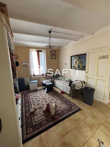 Bâtisse de 120 M2 fort potentiel