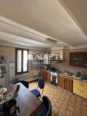 Bâtisse de 120 M2 fort potentiel