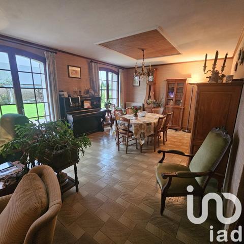 Maison traditionnelle 5 pièces de 109 m² à Yzengremer (80520)