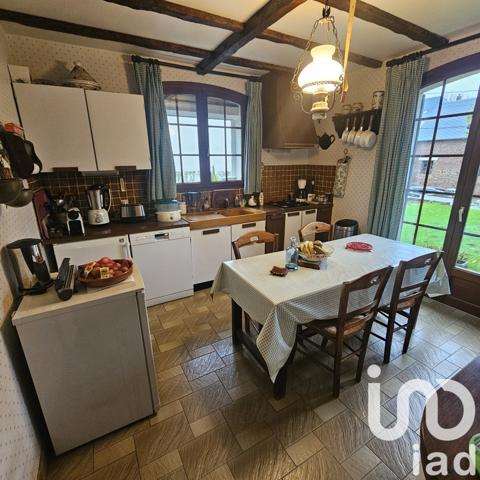 Maison traditionnelle 5 pièces de 109 m² à Yzengremer (80520)