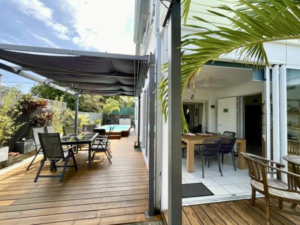 AGREABLE VILLA A SAINT-LEU